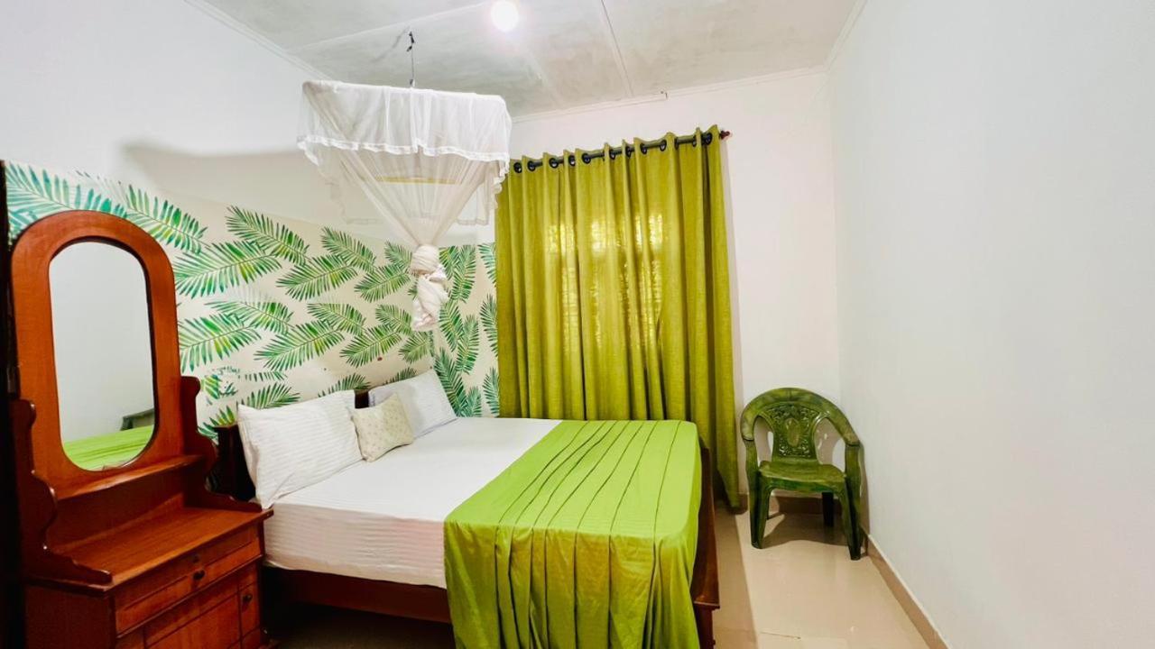 Village Feel Home Stay Sigirîya Extérieur photo